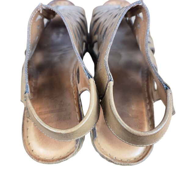 Karyoka Brown Leather Cutout Wedge Sandals Sz 38 US 7.5 - 8 Boho Beach - Picture 10 of 15